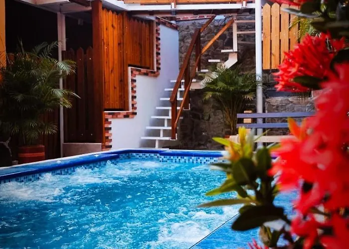 Hotel Isabella Santa Marta