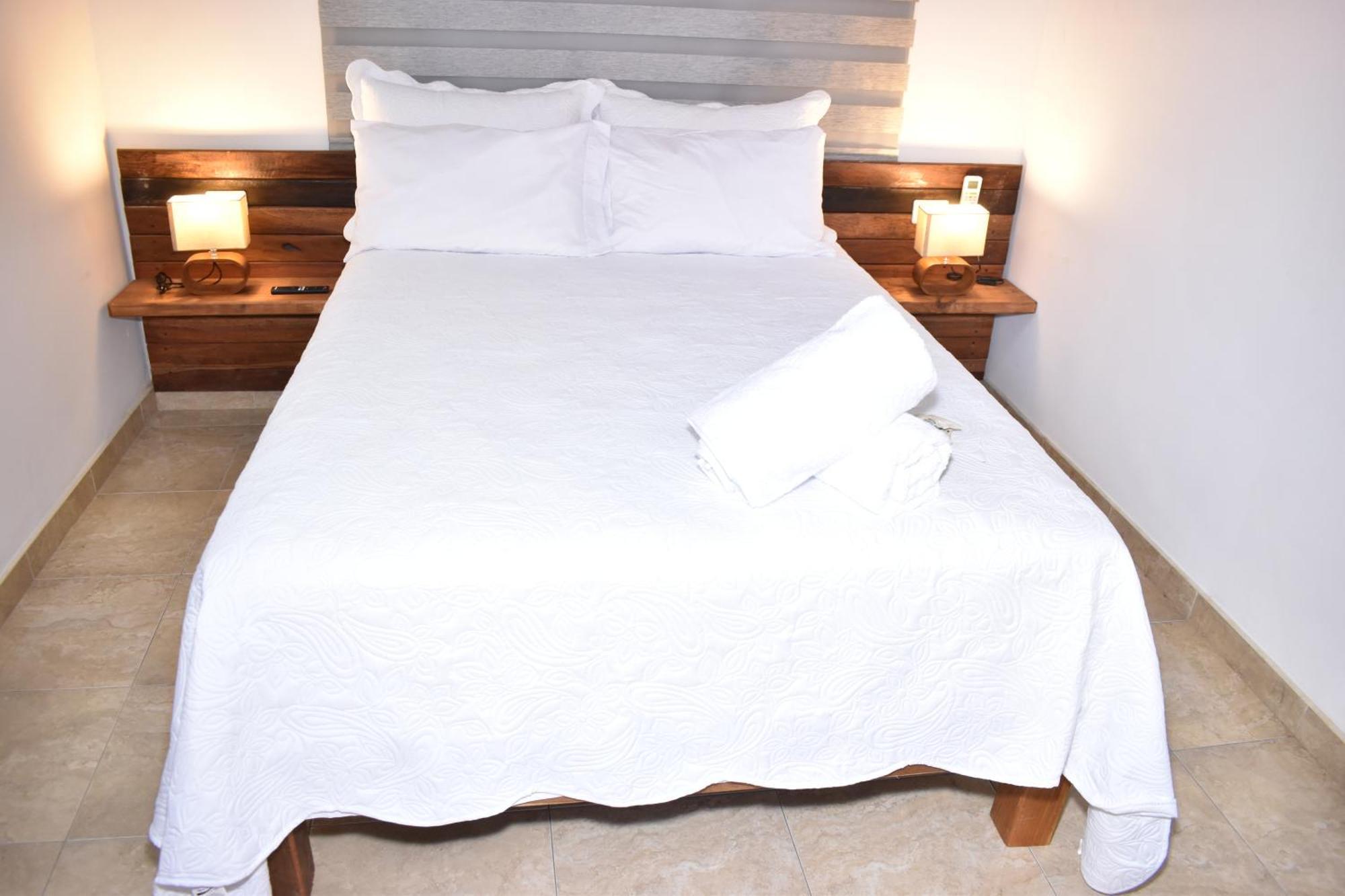 Isabella Hotel 4*